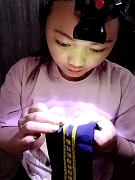 lusy-000 online show from 10.27.25