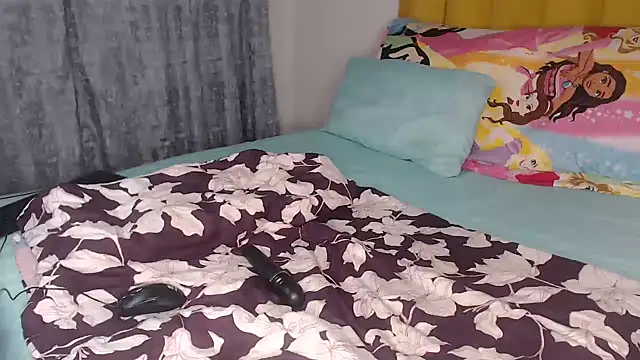 Bella 2025 online show from 03.02.26