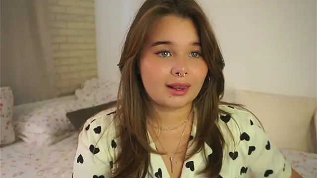 Anna Nicol online show from 09.17.25