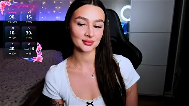 Snapshot of Veronica_Larsson chatting on 07.12.26 Veronica Larsson online show from 07.12.26