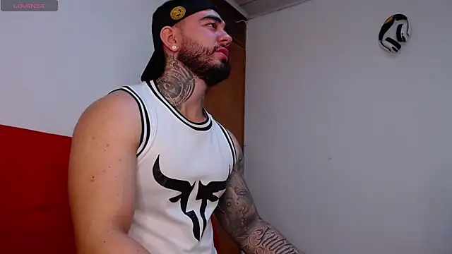 tommyblessd1 online show from 11.08.25