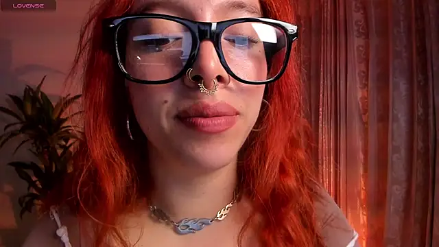 Snapshot of bri_von_dhara__ chatting on 09.22.25 bri von dhara online show from 09.22.25