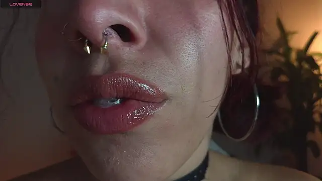 bri von dhara   online show from 07.16.26