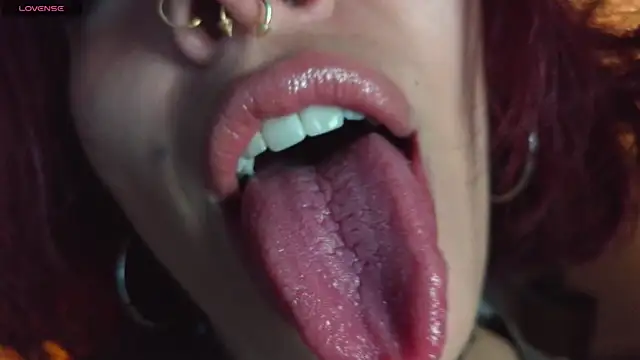 bri von dhara   online show from 07.20.26
