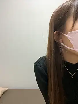 Snapshot of erokami36 chatting on 11.01.25 erokami36 online show from 11.01.25