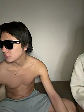 Snapshot of erokami36 chatting on 02.04.26 erokami36 online show from 02.04.26