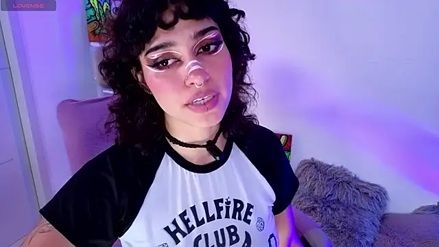 UvaMamacita online show from 05.11.26