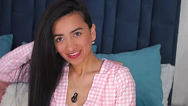 EmilyPrincy online show from 11.28.25