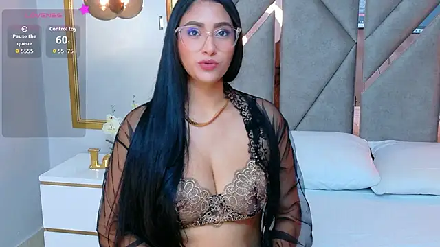 Isa-London online show from 09.27.25