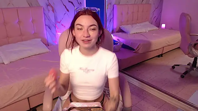 Red kytty6 online show from 02.03.26