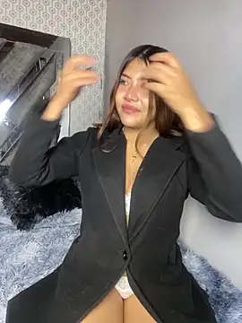 Jasmin Pink online show from 09.19.25