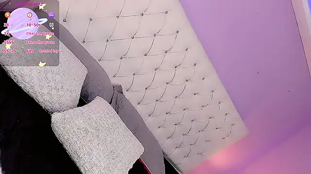 DaniielaV online show from 12.02.25