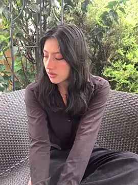 KloePink  online show from 10.07.25