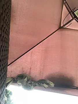 KloePink  online show from 10.23.25