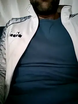 Snapshot of fearleass chatting on 11.17.25 fearleass online show from 11.17.25