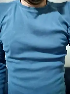 Snapshot of fearleass chatting on 11.29.25 fearleass online show from 11.29.25