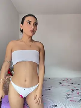 Zafira Montiel online show from 11.04.25