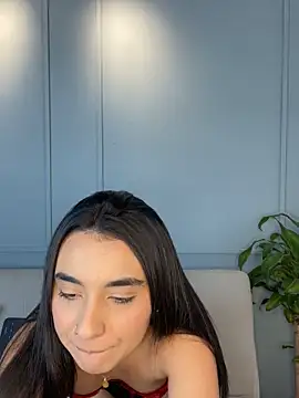 Zafira Montiel online show from 11.26.25