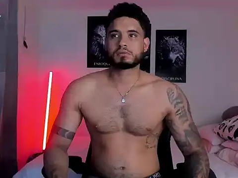 Austin torres  online show from 10.04.25