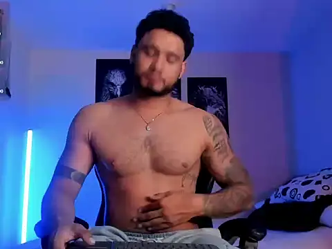 Austin torres  online show from 10.09.25