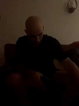 Hothotboyg online show from 11.26.25