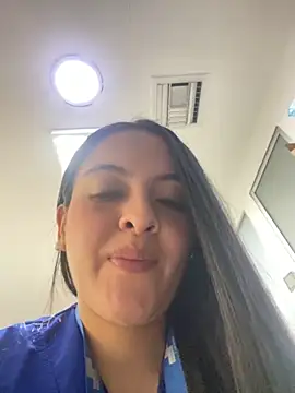 Snapshot of marianm29 chatting on 11.23.25 marianm29 online show from 11.23.25