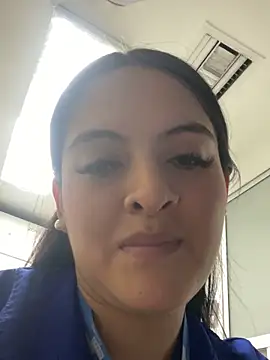 Snapshot of marianm29 chatting on 12.16.25 marianm29 online show from 12.16.25