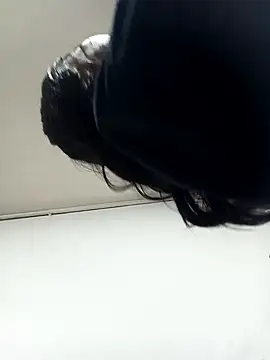 Luna Moo  online show from 09.23.25