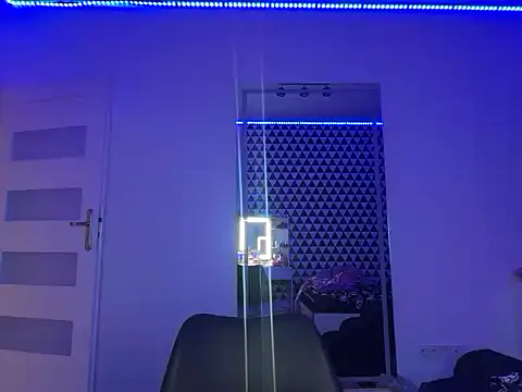 Snapshot of FluffySlutt chatting on 01.15.26 FluffySlutt online show from 01.15.26