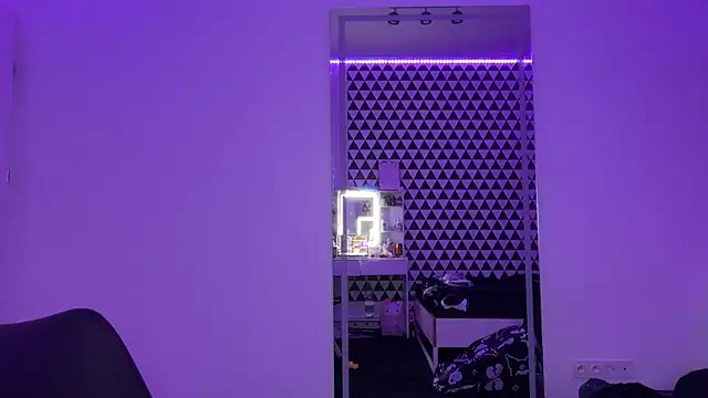 Snapshot of FluffySlutt chatting on 02.02.26 FluffySlutt online show from 02.02.26