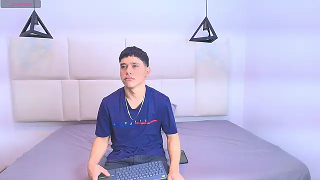 aron twink66 online show from 09.27.25