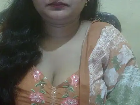 Saniya K online show from 10.27.25