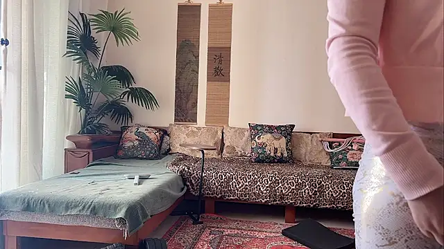 lingzi9333 online show from 11.28.25