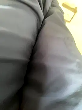 sexy-colombiana online show from 12.22.25