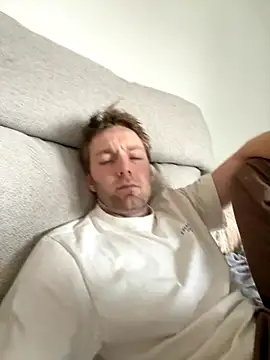 blueblondguy online show from 10.12.25
