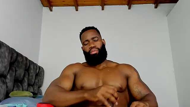 Snapshot of james_musclebbc chatting on 02.21.26 james musclebbc online show from 02.21.26