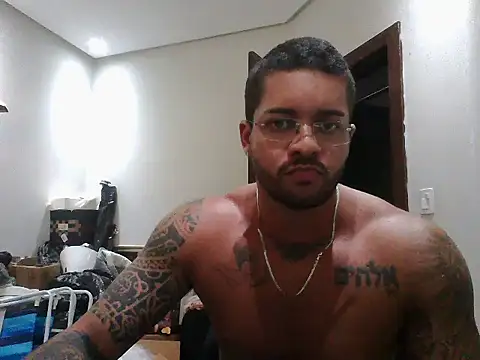 Snapshot of Mitt1993b chatting on 03.30.26 Mitt1993b online show from 03.30.26