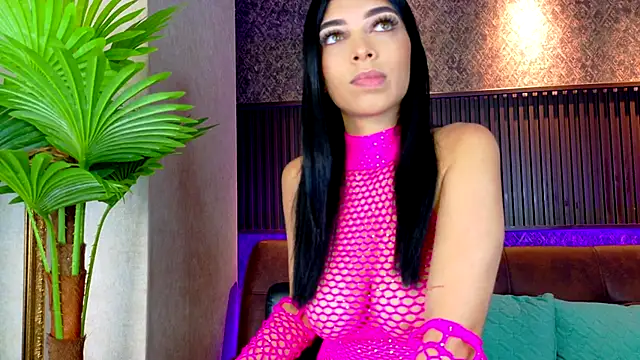 Snapshot of AshleyBaker1 chatting on 10.25.25 AshleyBaker1 online show from 10.25.25