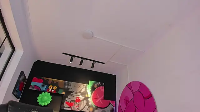 miIa bratz online show from 02.24.26