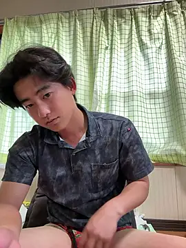 Snapshot of shoma2003 chatting on 06.19.26 shoma2003 online show from 06.19.26