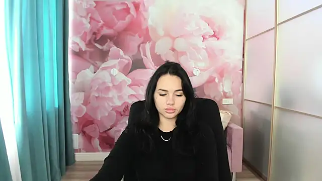 VenillaRose online show from 09.18.25