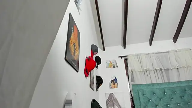 Rihanna hotx online show from 02.25.26