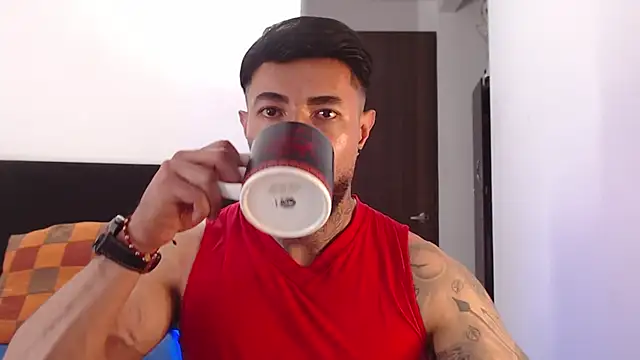 Snapshot of andrea_de_lucaa chatting on 07.15.26 andrea de lucaa online show from 07.15.26