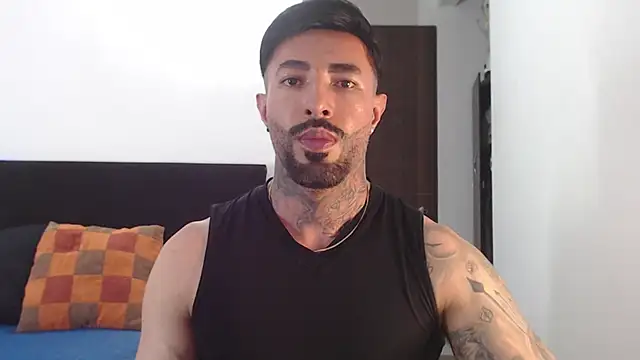 Snapshot of andrea_de_lucaa chatting on 07.22.26 andrea de lucaa online show from 07.22.26