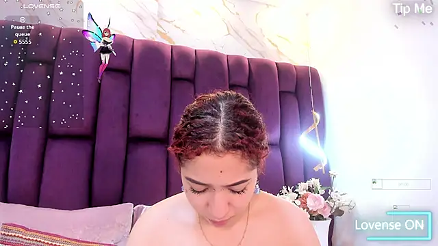 megannherrera online show from 11.04.25