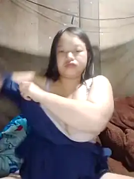 girl-babi online show from 10.16.25