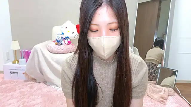 Snapshot of riri__nyan_o0 chatting on 06.19.26 riri nyan o0 online show from 06.19.26
