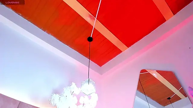 KatheMiler online show from 04.12.26