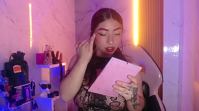 Sophia tf online show from 02.11.26