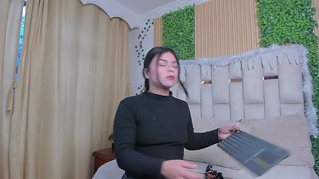 Jade Nmm online show from 12.17.25